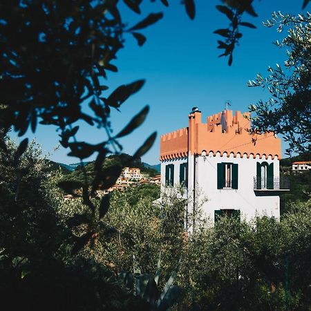 La Torretta Villa Lerici Luaran gambar