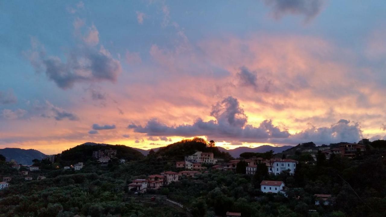 La Torretta Villa Lerici Luaran gambar