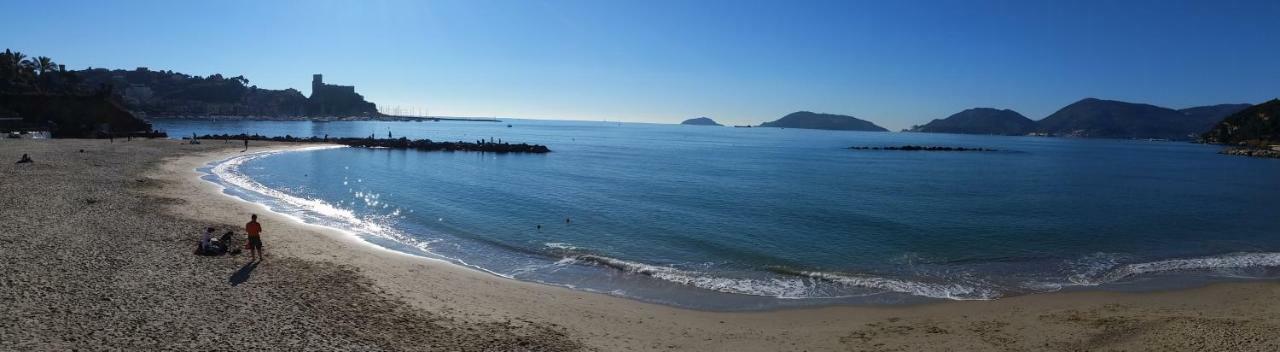 La Torretta Villa Lerici Luaran gambar