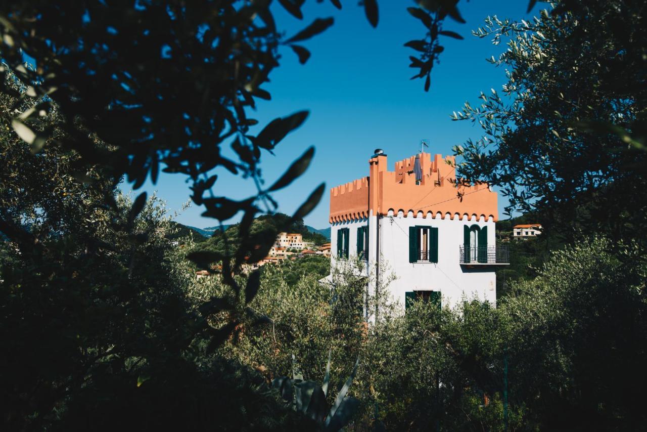 La Torretta Villa Lerici Luaran gambar